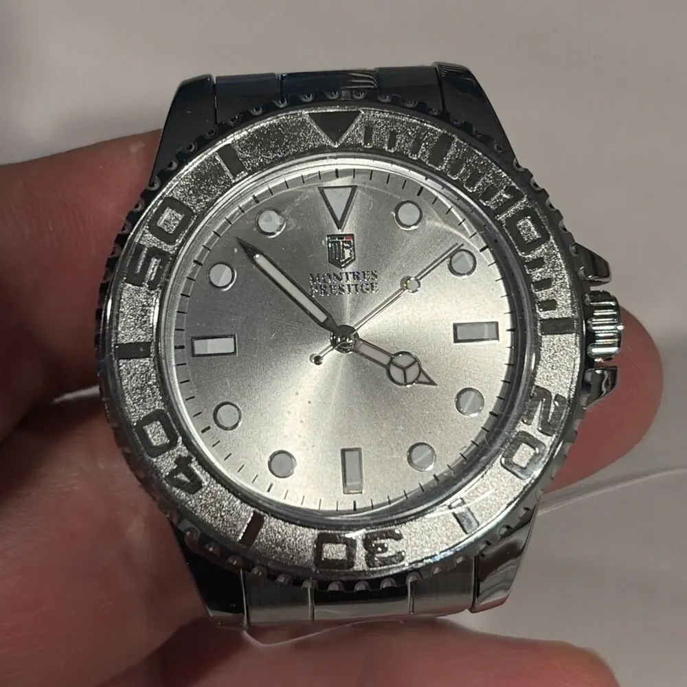 Invicta montres prestige